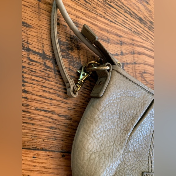 Fossil leather mini bag purse crossbody shoulder convertible 
Green summer - Picture 4 of 9